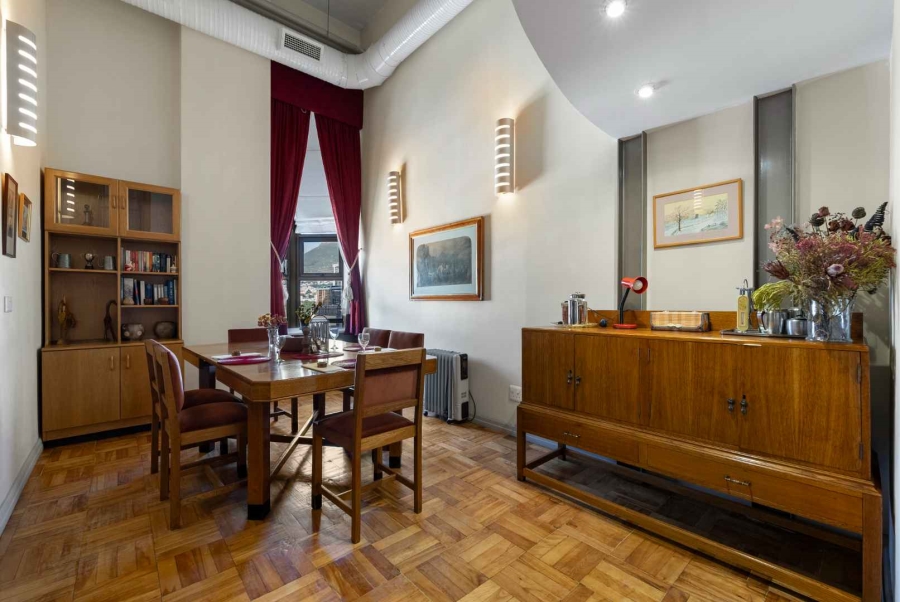 2 Bedroom Property for Sale in Cape Town City Centre Western Cape